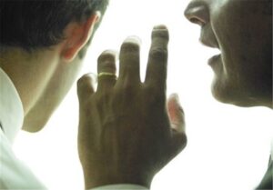 دومینوی ارائه تحلیل‌های اشتباه