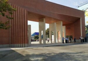 رئیس دانشگاه صنعتی شریف تغییر کرد