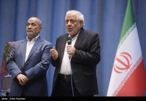 آئین رونمایی کتاب پنج حق