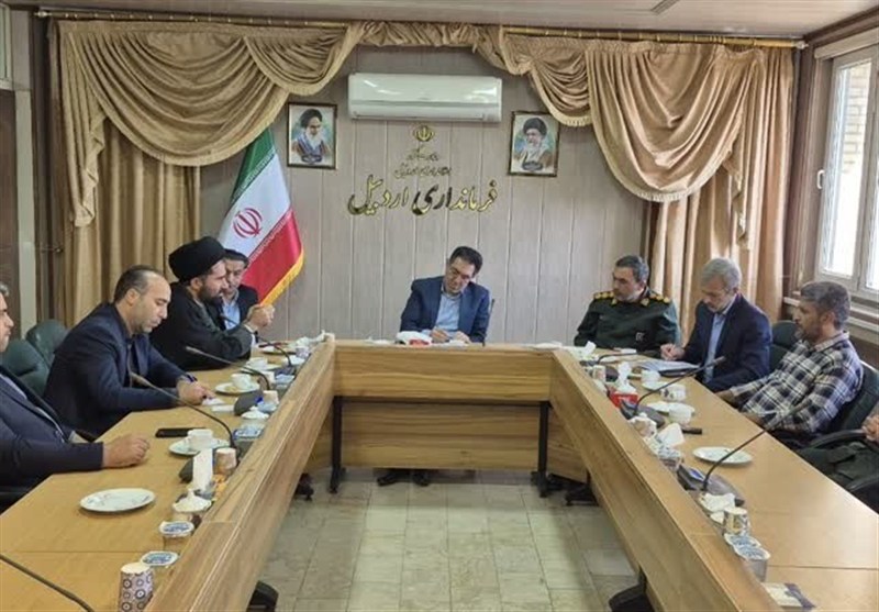 سپاه، بسیج و دولت با وحدت پیشگام در تحقق مطالبات مردم هستند