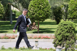 فوری فرسین از بانک مرکزی شلیک کرد؟