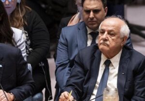نماینده فلسطین: اسرائیل چیزی را انکار می‌کند که همه جهان شاهدش هستند