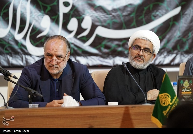 هفتمین همایش ملی شعر «سرو و گل و لاله»، در حرم شاهچراغ (ع)