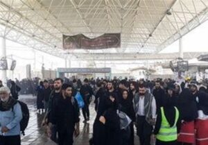 وقتی خاک وطن با بوی کربلا آغشته می‌شود/ بازگشت پرشور زائران از مرز مهران‌