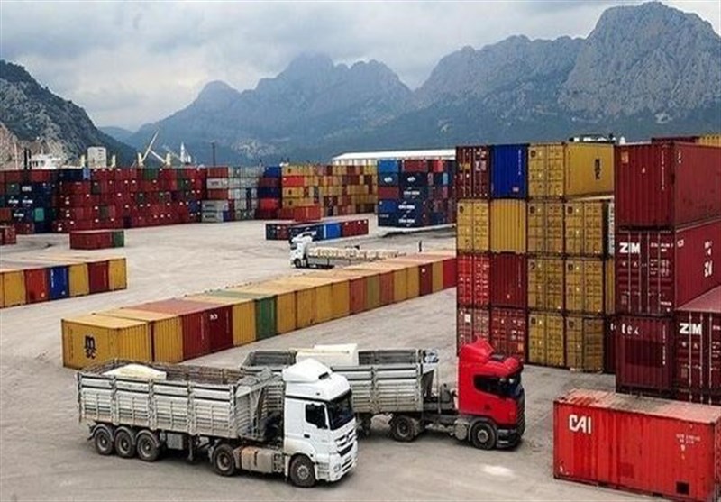 واردات 540 میلیون دلاری کالا بدون پرداخت عوارض گمرکی در کردستان