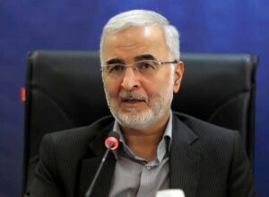 وزیر کشور نسبت به عزل کارمندان واکنش نشان داد