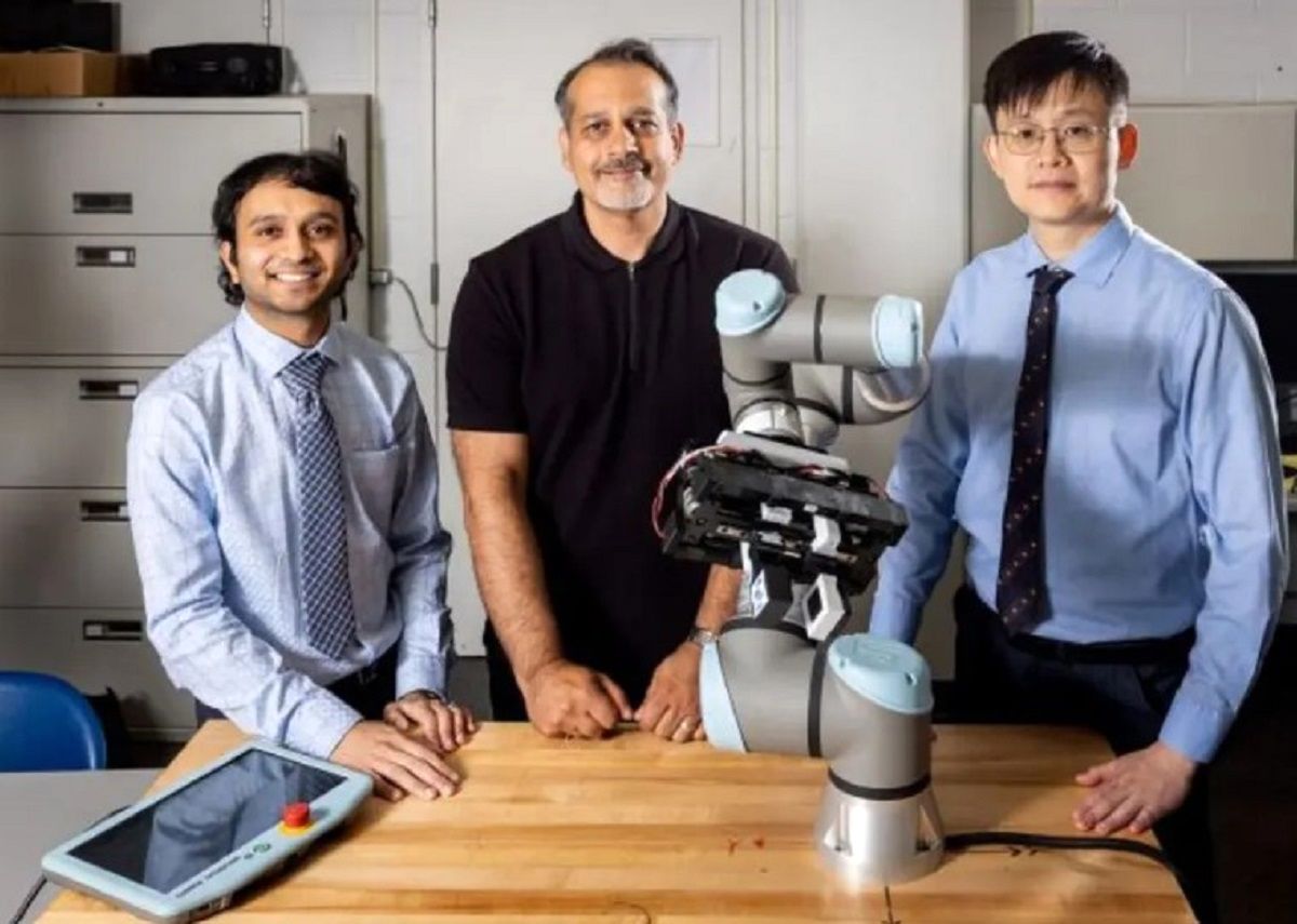 پارچه هوشمند در نقش پوشت انسان