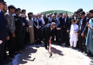 کارخانه تولید تجهیزات پزشکی در قاین کلنگ‌زنی شد