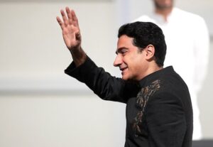 شهرداری تهران برای کمک به برگزاری کنسرت استاد شجریان در ورزشگاه آزادی آماده است