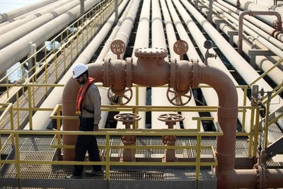 تلفات نفتی ارزان برای غول های روغن سعودی ؛ کاهش بیش از 20 درصدی آرامکو را کاهش دهید