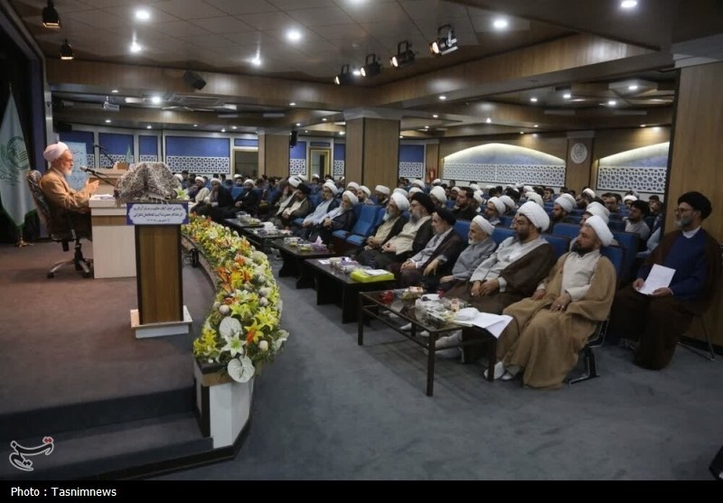 از کتاب "آیات دولت در قرآن کریم" رونمایی شد