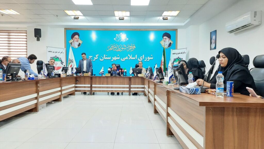 طرح چالش های مناطق مختلف استان البرز؛ از آرزوی کمربندی محمد شهر تا هجوم گردشگران به آسارا