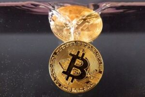 قیمت روز بیتکوین و تتر/ این رمزارز 17درصد سقوط کرد