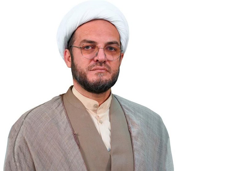 ادبیات حکمت و الفت در برابر قدرت‌طلبی غرب پیروز است