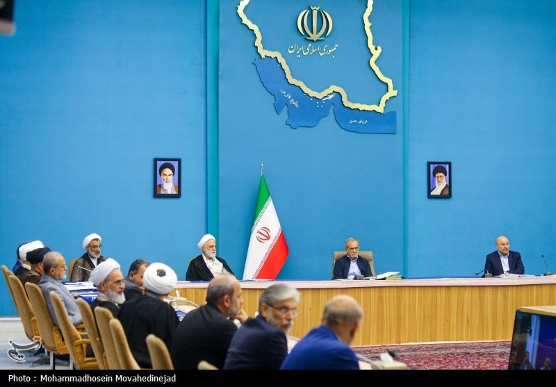 تاکید‌ اعضای شورایعالی انقلاب فرهنگی بر نقش آفرینی دانشگاهها در حوزه دفاعی