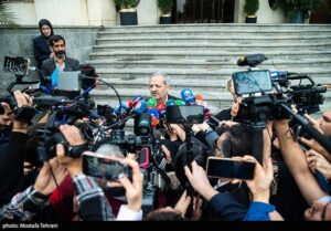 افزایش سن ورود به دانشگاه فرهنگیان در اختیار شورای انقلاب فرهنگی است