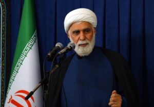 امام جمعه کیش: محور مقاومت از برکات هشت سال دفاع مقدس است