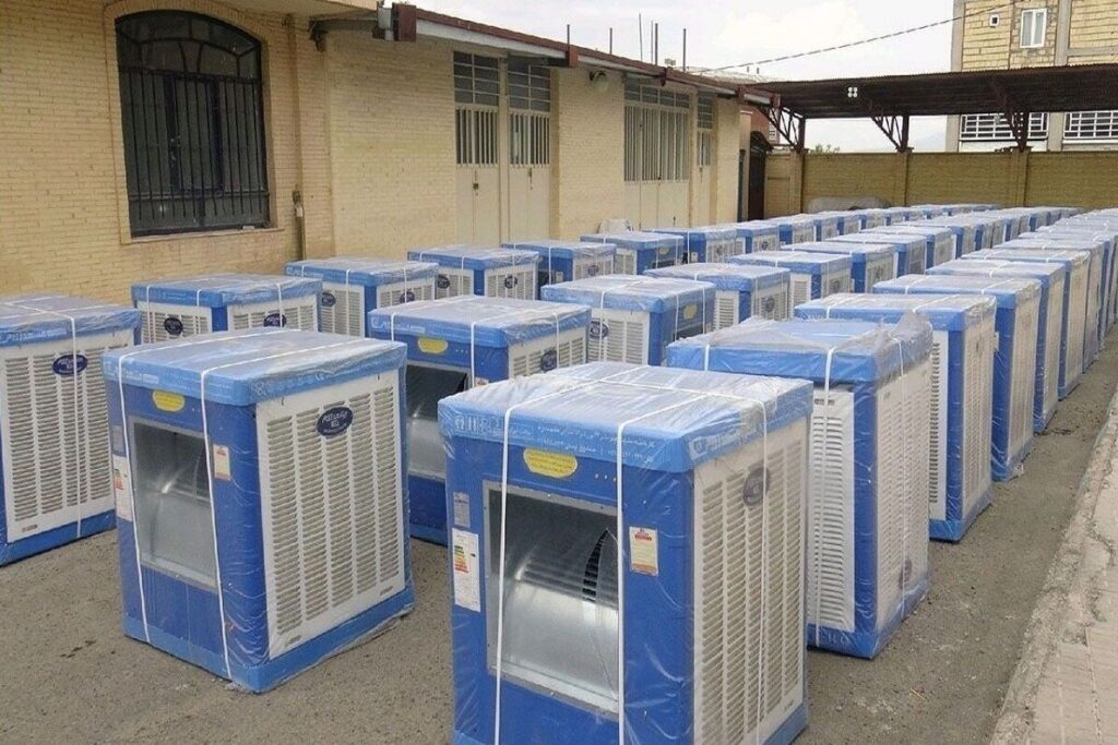 اهدای 100 کولر به مدارس پاکدشت با همت صنعتگران شهرک صنعتی عباس‌آباد
