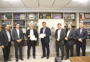 تفاهم‌نامه شهرداری همدان و بنیاد تعاون بسیج برای توسعه شهرک‌های مسکونی و تجاری