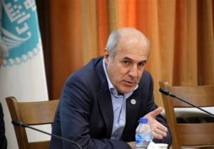 جذب 320 هزار دانشجوی خارجی در کشور/ با سیر نزولی دانشجو مواجه هستیم