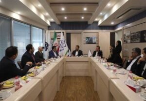 حاجی‌پور: مجلس از توسعه فناوری‌های نوین در نظام سلامت حمایت می‌کند