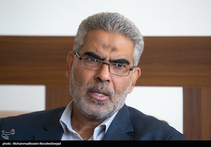 صمصامی: حمایت از بازار سهام و بازار بورس طلا باید مورد توجه قرار گیرد