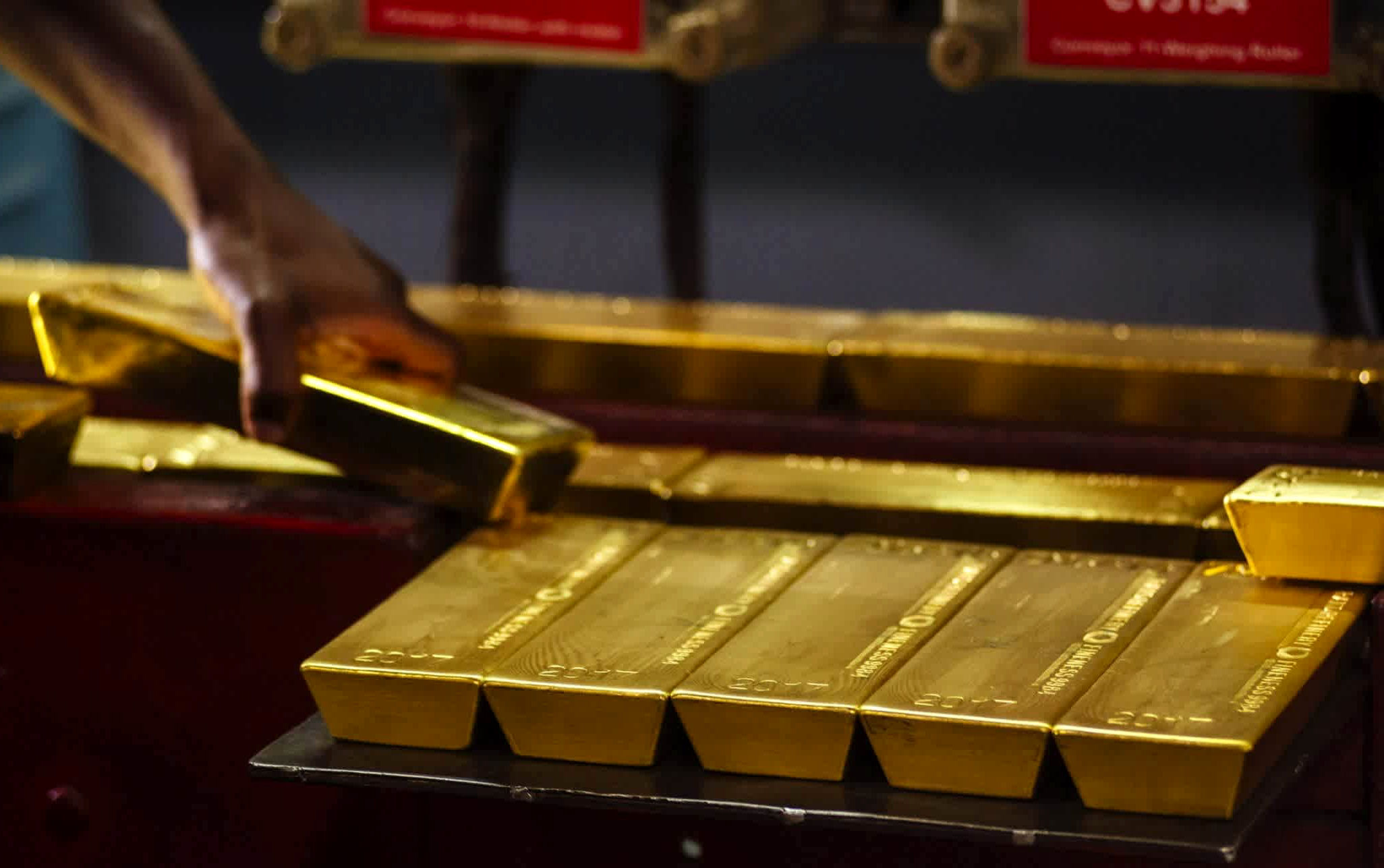 قیمت طلا و سکه امروز سه شنبه یک مهر/ طلا دوباره رکورد زد؟