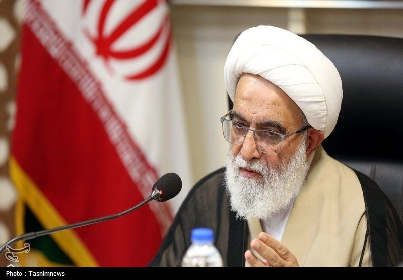 نقش‌آفرینی حوزه‌های علمیه در پاسداری از دین و ارزش‌های اسلامی