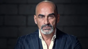نوید نگهبان