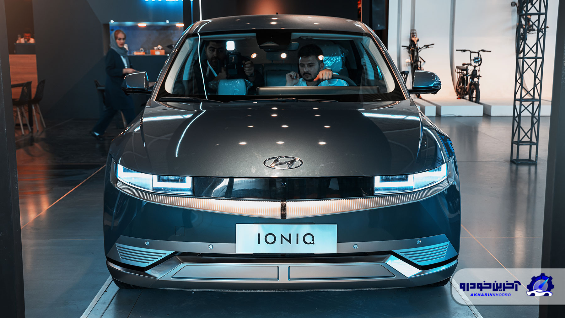 کراس اوور کوچک برقی هیوندای چه مشخصاتی دارد؟ نگاهی به امکانات هیوندای آیونیک 5