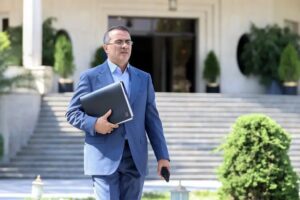 توضیح رئیس سازمان اداری و استخدامی درباره ساعت کاری و تعطیلی پنجشنبه‌ها