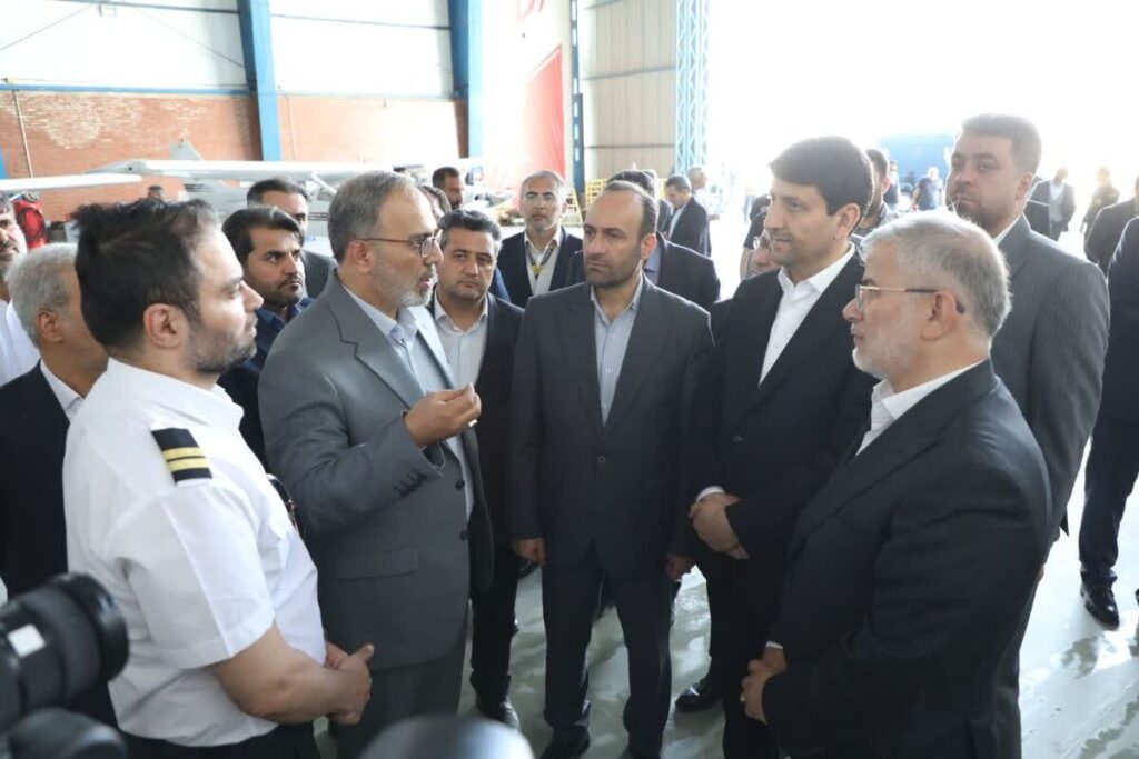 کلنگ مرکز مکانیزه توزیع مرسوله های پستی غرب کشور زده شد؛ بازدید از بخش های مختلف "پیام"