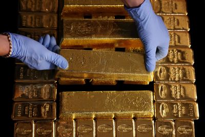 حراج جدید شمش طلا در مرکز مبادله ۲۷ مهر برگزار می‌شود + شرایط ثبت‌نام