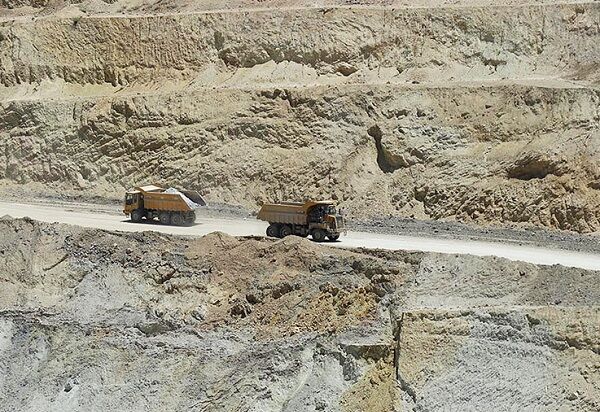 ۲۲۰ معدن در زنجان فعال است
