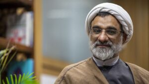 بانکها عامل گرانی مسکن| قشر کارمند با دو و سه شغل نمی تواند مسکن خریداری کند