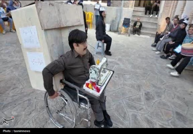 اخبار استان کردستان، اخبار سنندج، معلولان، تئاتر خیابانی،