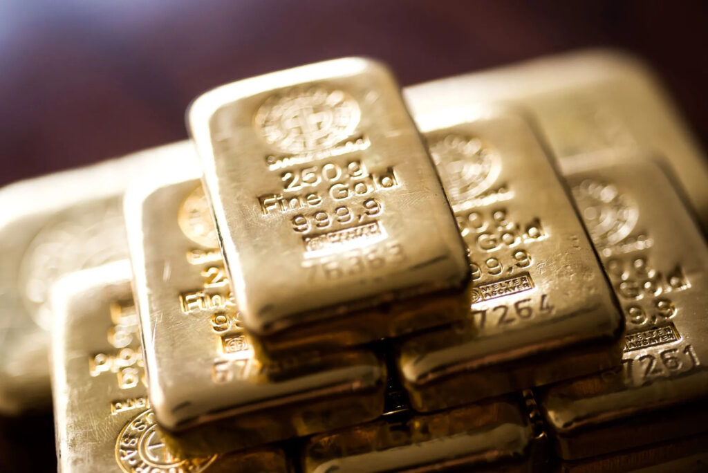 انفجار قیمت طلا/ طلا در آستانه 3900دلاری شدن