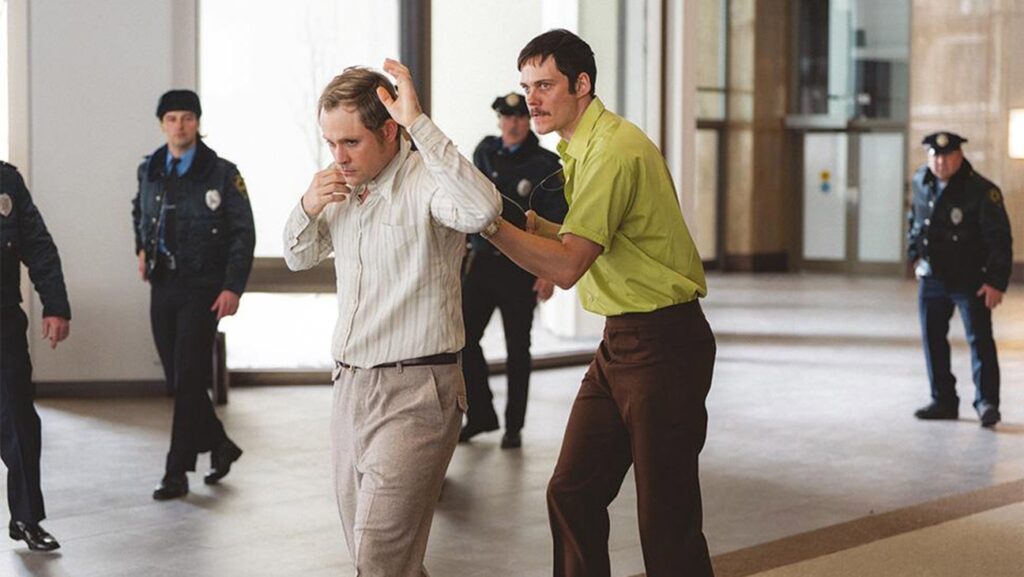 اولین تیزر فیلم Dead Man’s Wire با بازی بیل اسکاشگورد منتشر شد - گیمفا