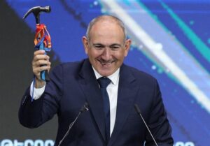 شکست دوباره اپوزیسیون ارمنستان در برکناری پاشینیان