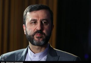 تاکید غریب آبادی بر بی‌اعتباری هرگونه ادعای احیای تحریم‌های شورای امنیت