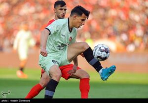 تساوی تراکتور و پرسپولیس در 45 دقیقه نخست
