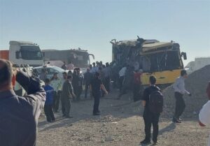 ترخیص 8 دانشجوی مصدوم حادثه اتوبوس سرخه از بیمارستان کوثرسمنان