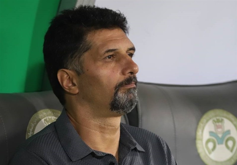 حسینی: بازیکن ما به استقلال پنالتی هدیه داد
