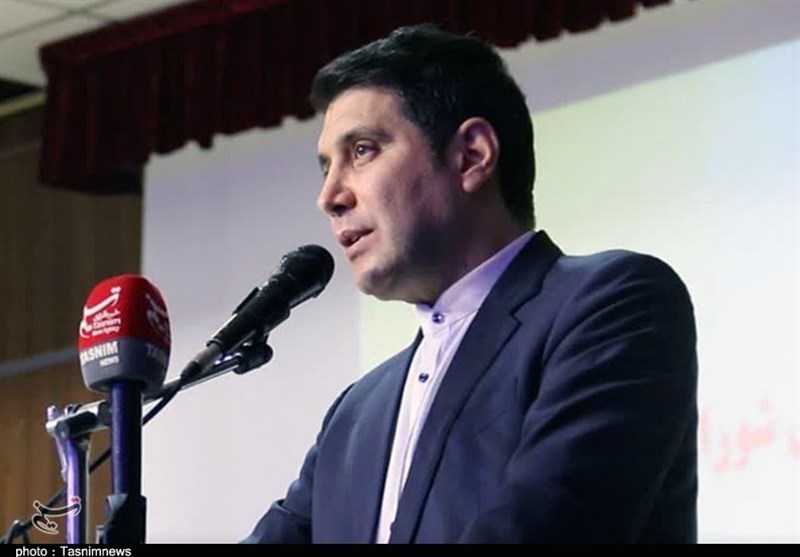 دولت از توسعه زیرساخت‌های کردستان حمایت کند