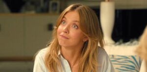 سیدنی سوئینی در بازسازی اثری طنزآمیز از James Bond بازی میکند - گیمفا