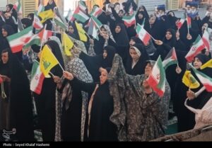 خشم و انزجار مردم اهواز از جنایات رژیم صهیونیستی در حمله به کاروان صمود
