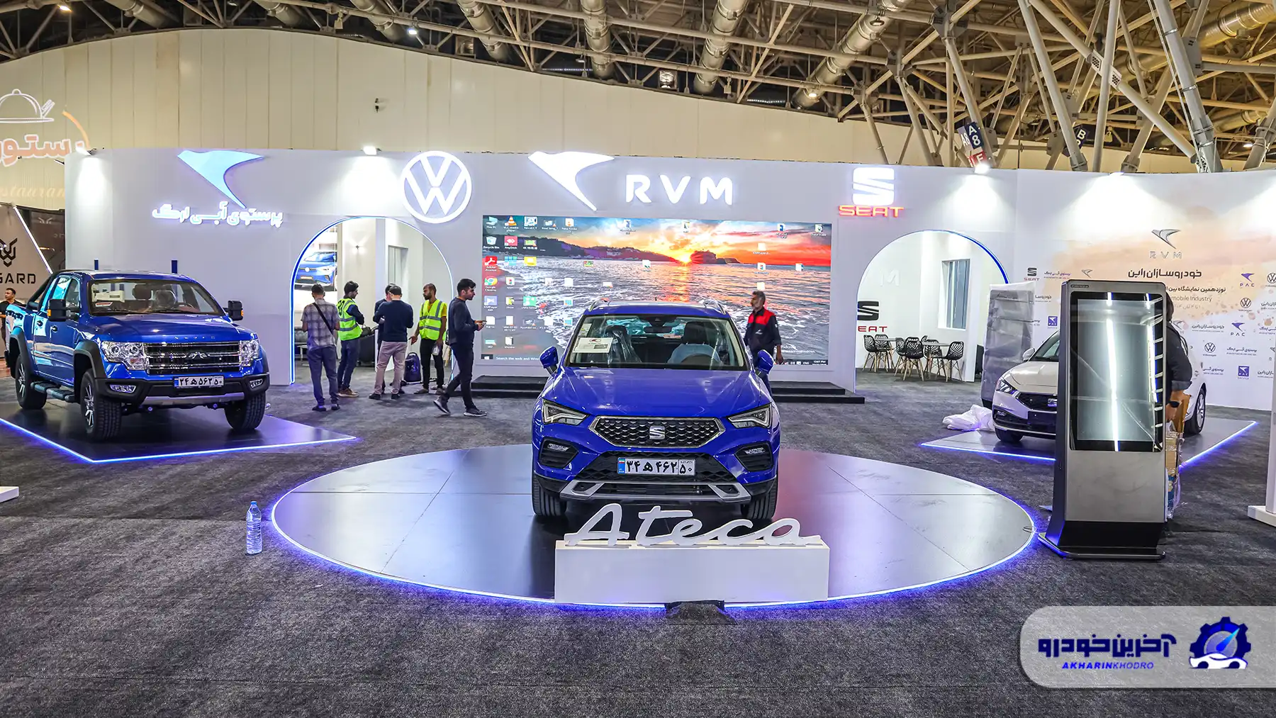 نگاهی به غرفه خودروسازان راین در نمایشگاه خودروی اصفهان 1404