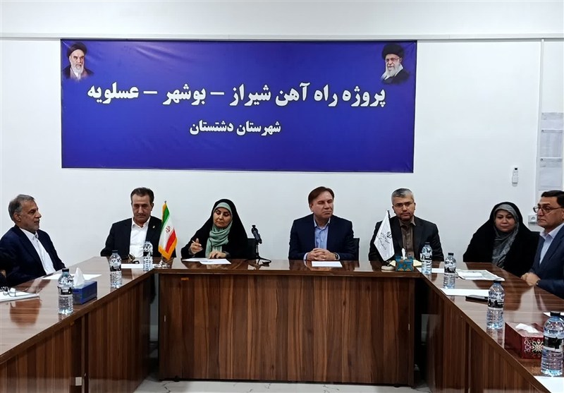 وزیر راه: 1000 میلیارد تومان برای پروژه راه‌آهن شیراز - بوشهر اختصاص یافت
