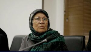 موانع گمرکی بر سر راه صادرات چاقو؛ نیازمند همراهی مدیران هستیم