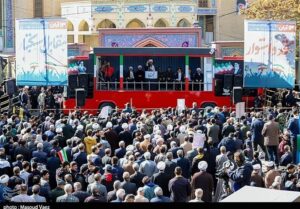 غوغای نوجوانان تبریزی در راهپیمایی 22 آبان;